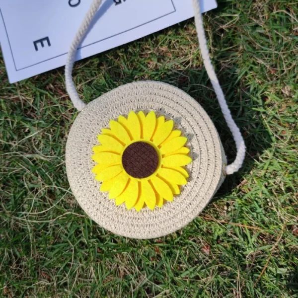 Flower Straw Mini Bag